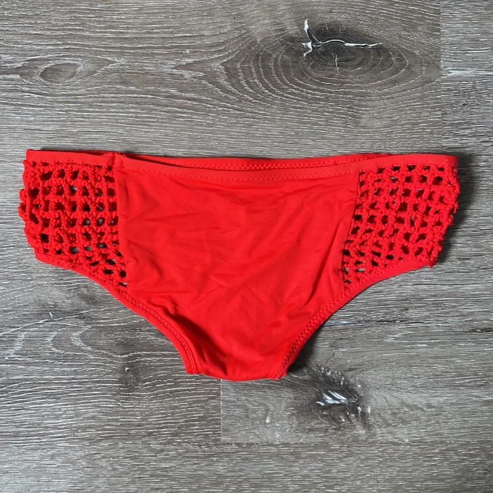 Frankies Bikinis low rise